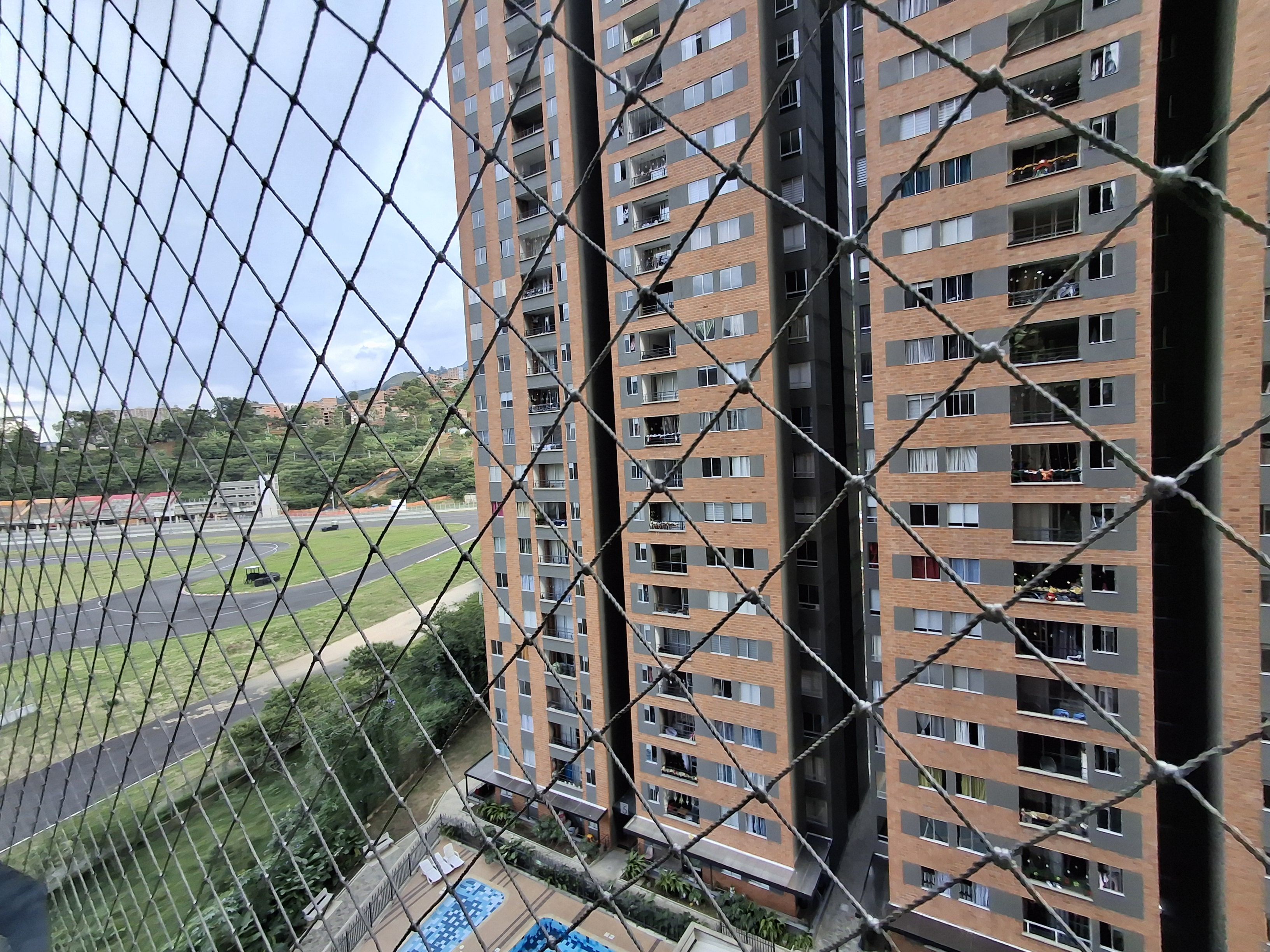 Apartamento en venta Antioquia Bello Nazareth 64 m2 Habitaciones 3 Baños 2 Garajes 1 Precio $300000000