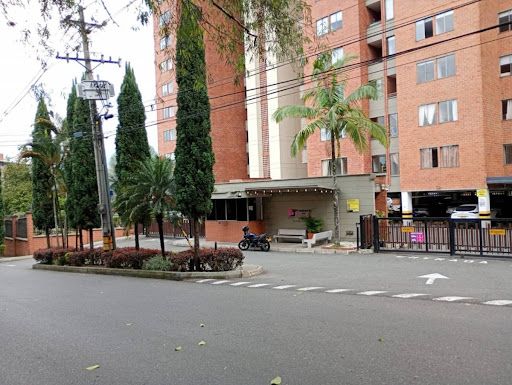 Apartamento en venta Antioquia Medellín Loma De Los Bernal 85 m2 Habitaciones 3 Baños 2 Garajes 0 Precio $520000000