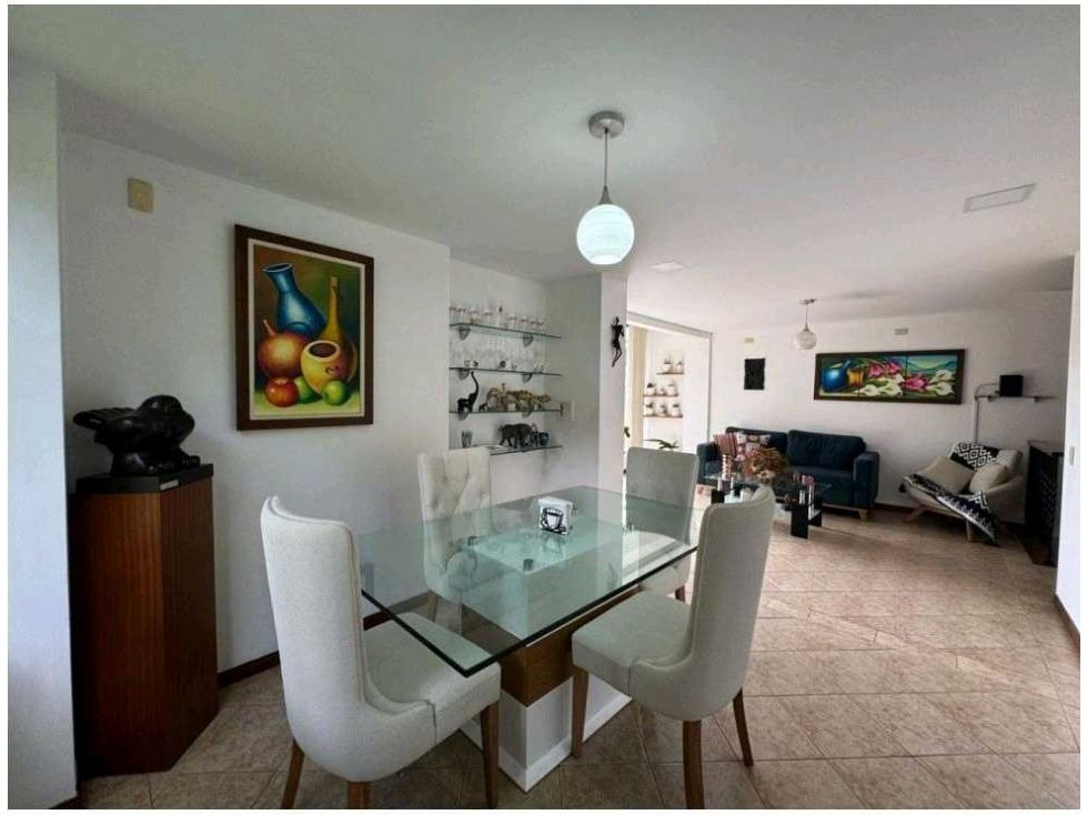 Casa en venta Antioquia Envigado La Magnolia 250 m2 Habitaciones 3 Baños 3 Garajes 2 Precio $1150000000