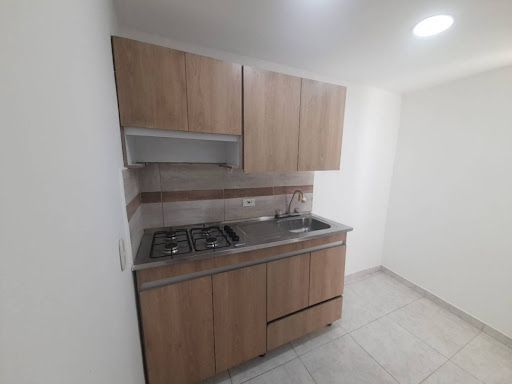 Apartaestudio en arriendo Antioquia Medellín Pajarito 40 m2 Habitaciones 1 Baños 2 Garajes 1 Precio $1290000