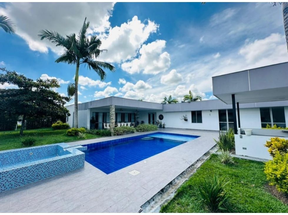Casa Campestre en venta Risaralda Pereira Pereira 1800 m2 Habitaciones 7 Baños 7 Garajes 5 Precio $2100000000