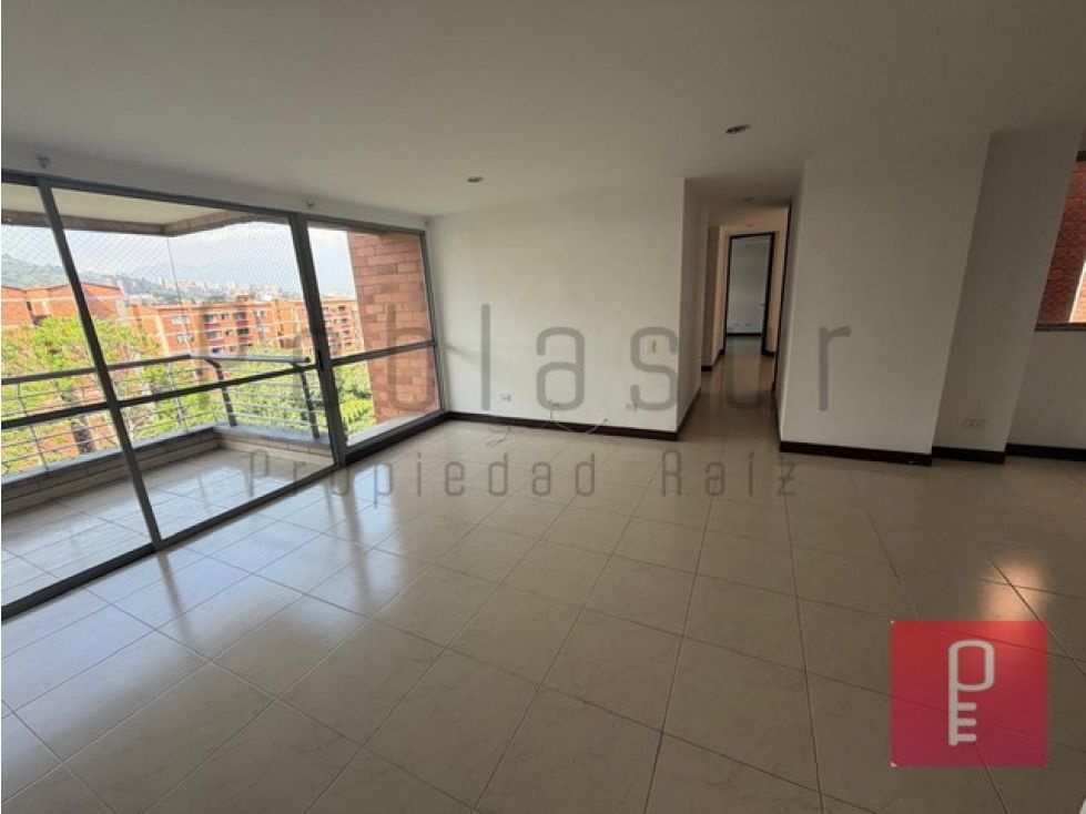 Apartamento en arriendo Antioquia Envigado La Pradera 110 m2 Habitaciones 3 Baños 2 Garajes 2 Precio $4600000