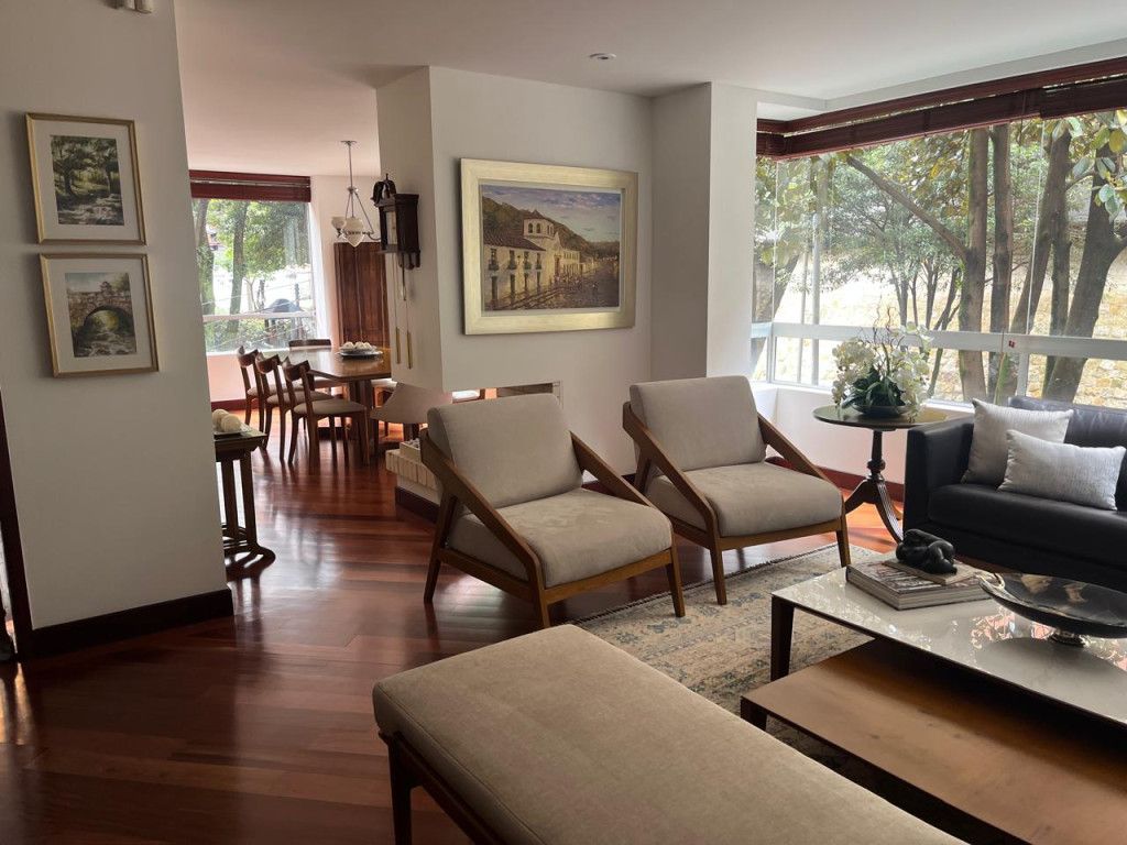 Apartamento en venta Cundinamarca Bogotá Los Rosales 183 m2 Habitaciones 3 Baños 4 Garajes 3 Precio $1800000000
