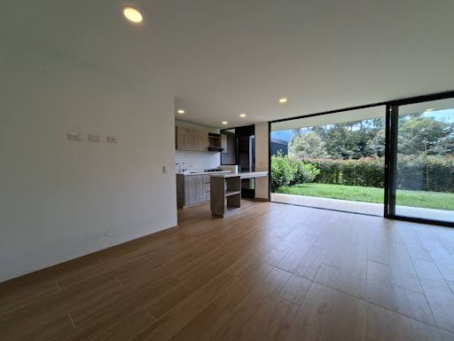 Apartamento en arriendo Antioquia El Retiro El Retiro 92 m2 Habitaciones 2 Baños 3 Garajes 1 Precio $5000000