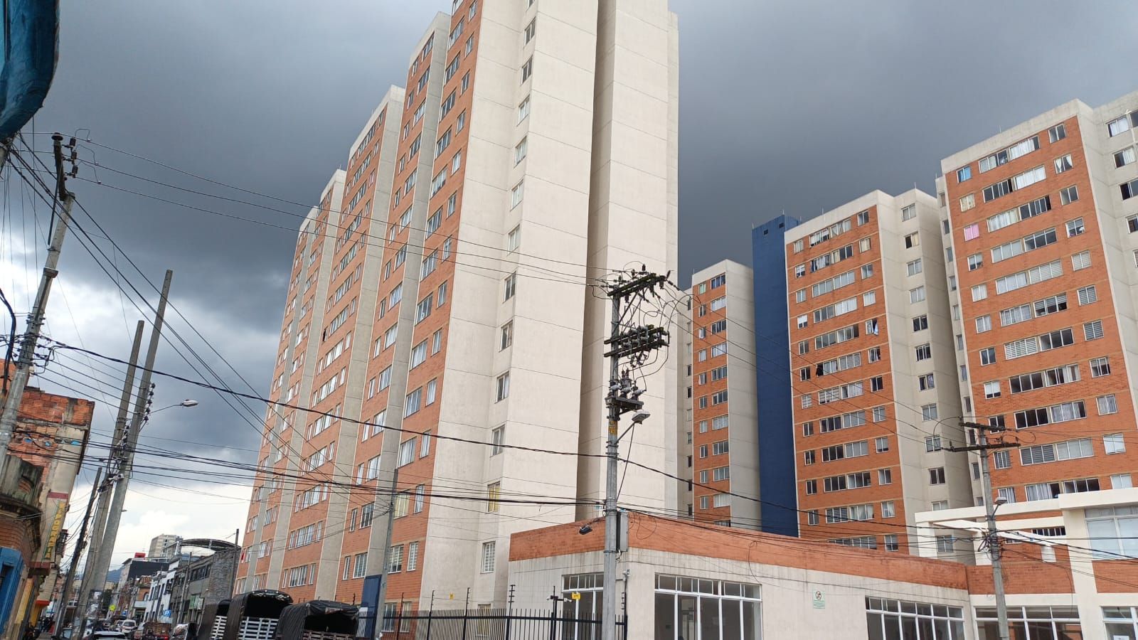 Apartaestudio en arriendo Cundinamarca Bogotá Ricaurte 30 m2 Habitaciones 2 Baños 1 Garajes 1 Precio $1400000