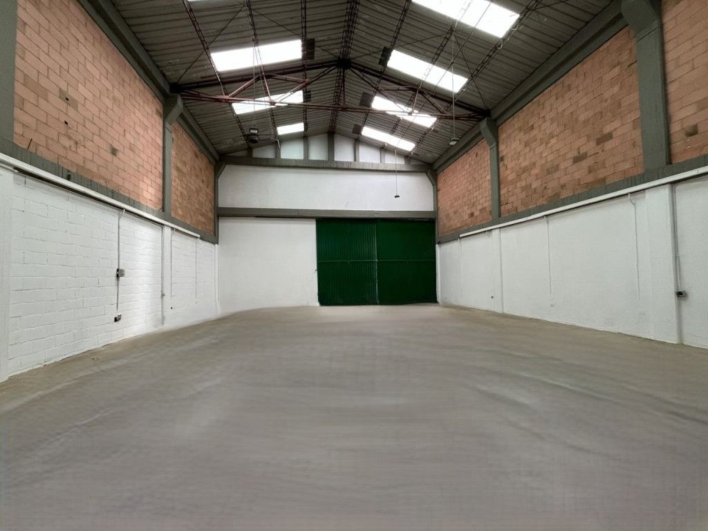 Bodega en arriendo Cundinamarca Bogotá Hb 346 m2 Habitaciones 0 Baños 3 Garajes 0 Precio $11600000