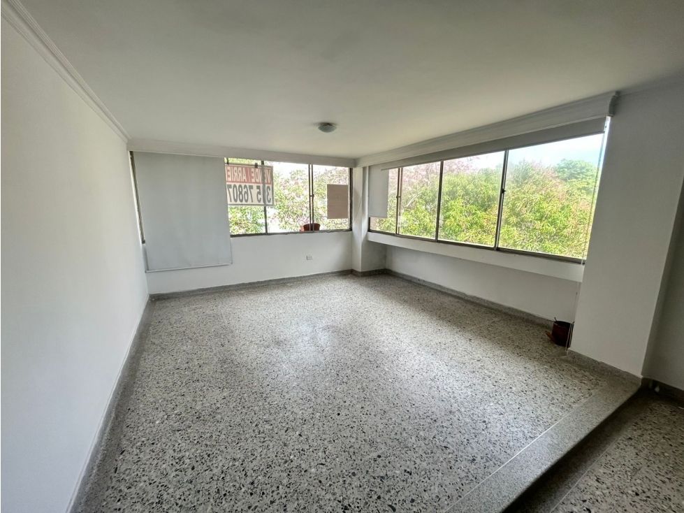 Apartamento en arriendo o venta Atlántico Barranquilla San Vicente 140 m2 Habitaciones 3 Baños 2 Garajes 1 Precio venta $410000000 Precio arriendo $2350000