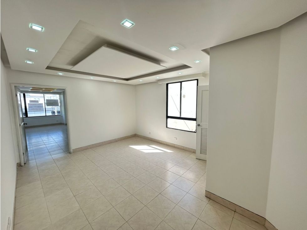 Oficina en arriendo o venta Atlántico Barranquilla Boston 47 m2 Habitaciones 0 Baños 1 Garajes 1 Precio venta $350000000 Precio arriendo $4318000