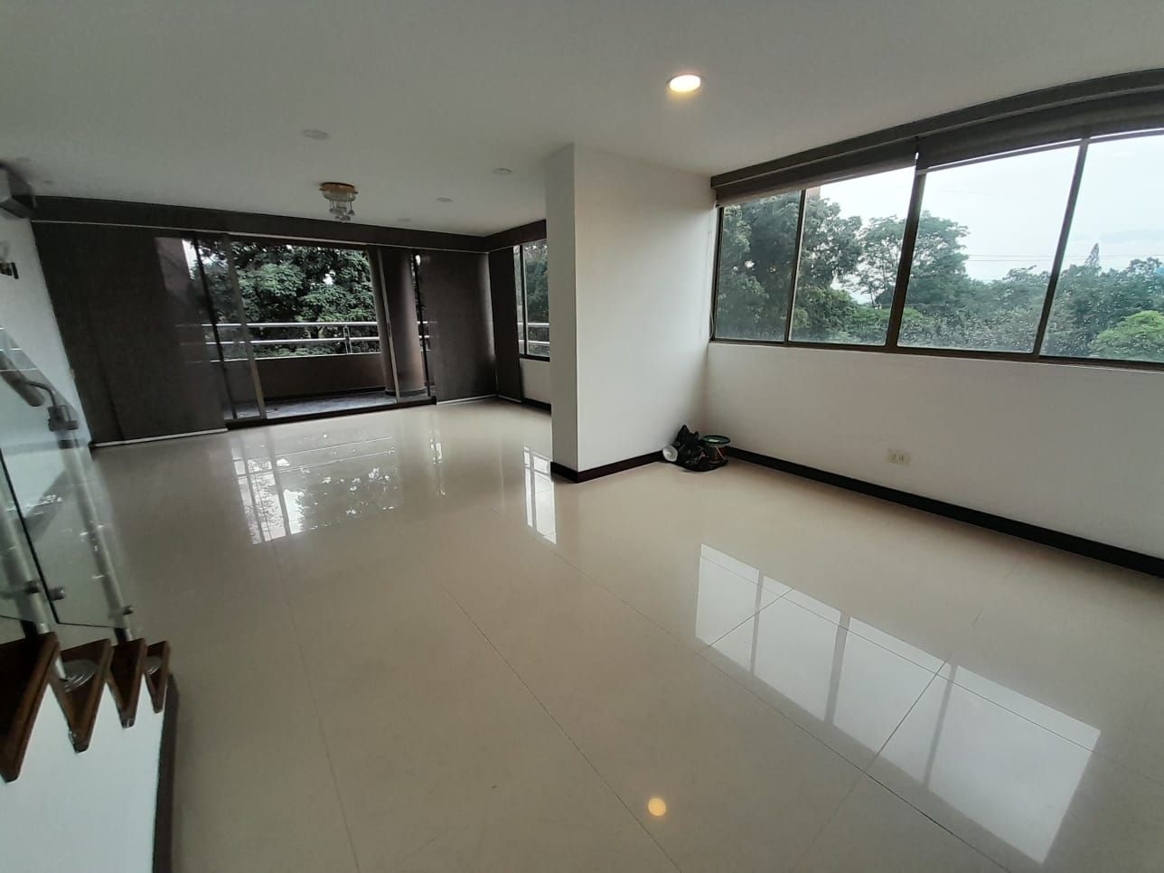 Apartamento en arriendo Antioquia Medellín Astorga 165 m2 Habitaciones 3 Baños 4 Garajes 2 Precio $6600000