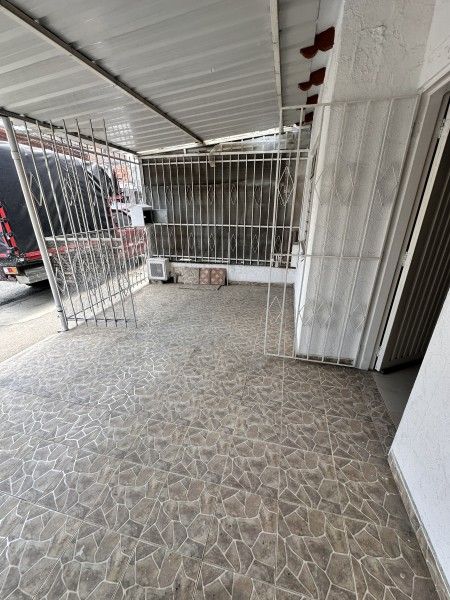 Casa en arriendo Valle Del Cauca Cali Otros 120 m2 Habitaciones 4 Baños 2 Garajes 1 Precio $1500000