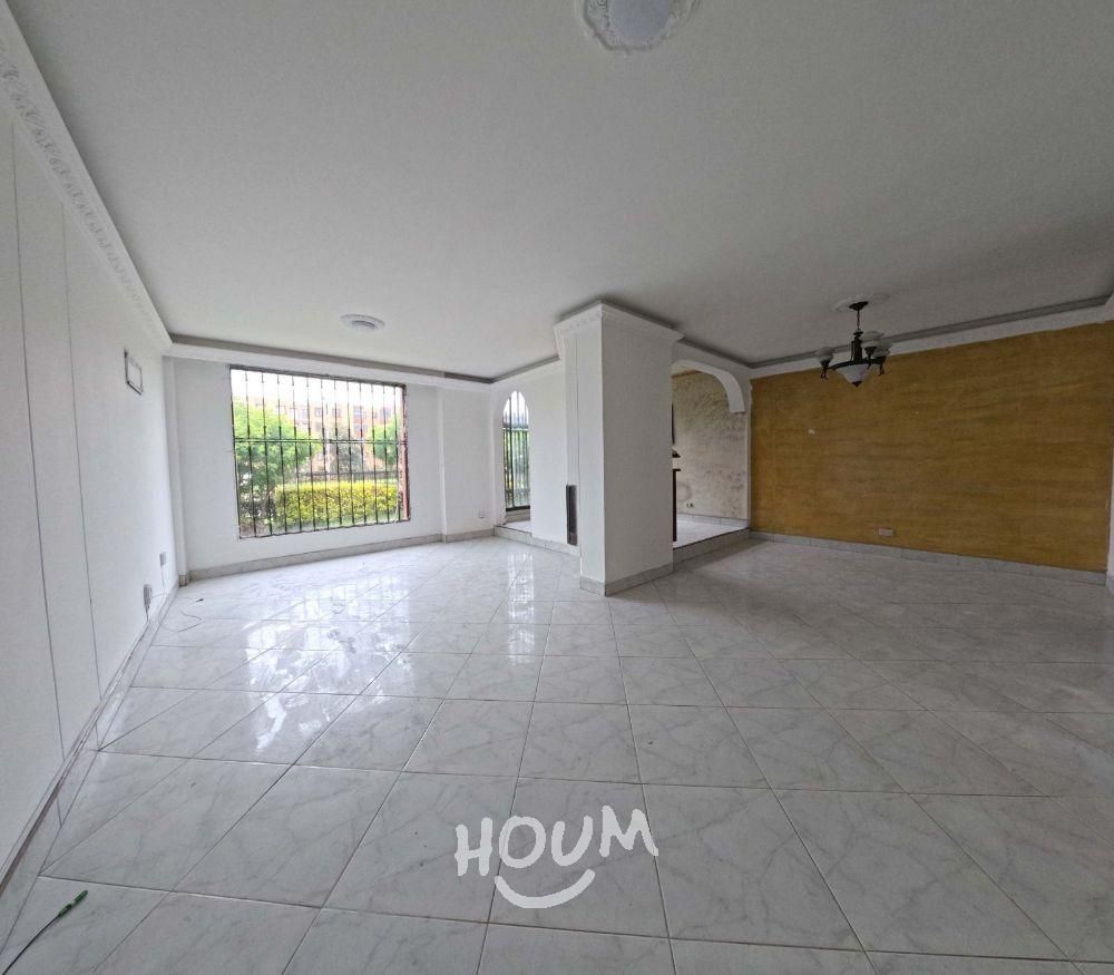 Apartamento en arriendo Cundinamarca Bogotá Mallorca 102 m2 Habitaciones 3 Baños 3 Garajes 2 Precio $4300000