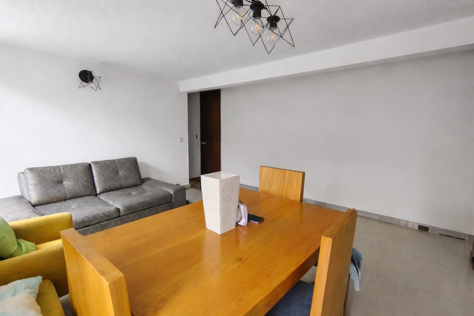 Apartamento en arriendo Antioquia Medellín San Diego 71 m2 Habitaciones 3 Baños 2 Garajes 1 Precio $4000000