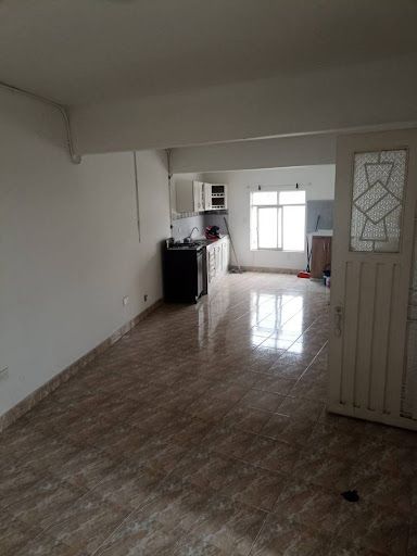 Apartamento en arriendo Valle Del Cauca Cali Bretaña 83 m2 Habitaciones 3 Baños 1 Garajes 0 Precio $900000