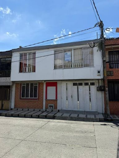 Apartamento en arriendo Risaralda Pereira Villa Nohemi 100 m2 Habitaciones 2 Baños 2 Garajes 1 Precio $2000000