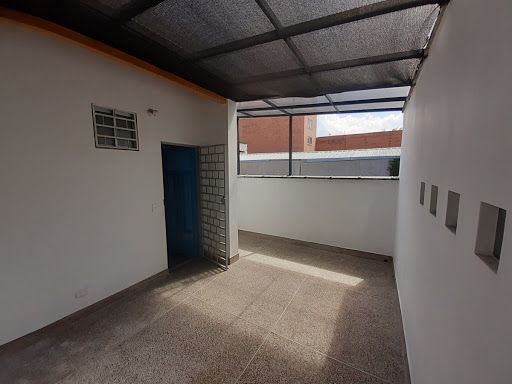 Casa en arriendo Antioquia Medellín Laureles 180 m2 Habitaciones 3 Baños 3 Garajes 0 Precio $6800000