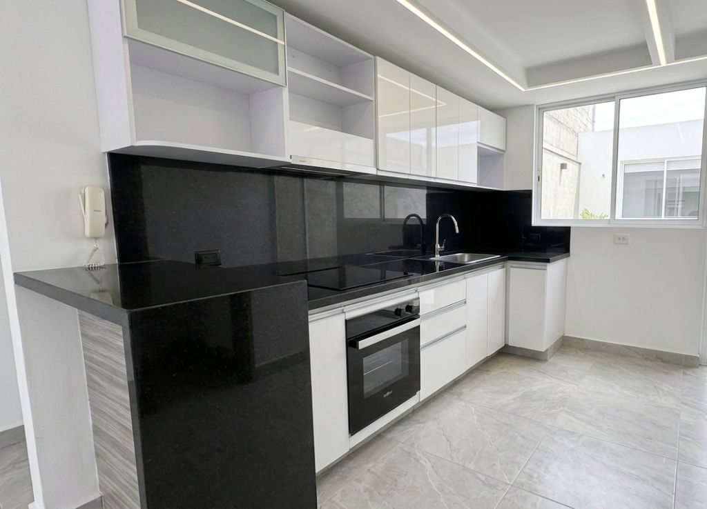 Apartamento en venta Atlántico Barranquilla Ub Castellana Real 99 m2 Habitaciones 2 Baños 2 Garajes 1 Precio $420000000