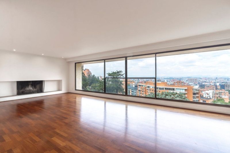 Apartamento en venta Cundinamarca Bogotá El Refugio 362 m2 Habitaciones 3 Baños 4 Garajes 3 Precio $2800000000