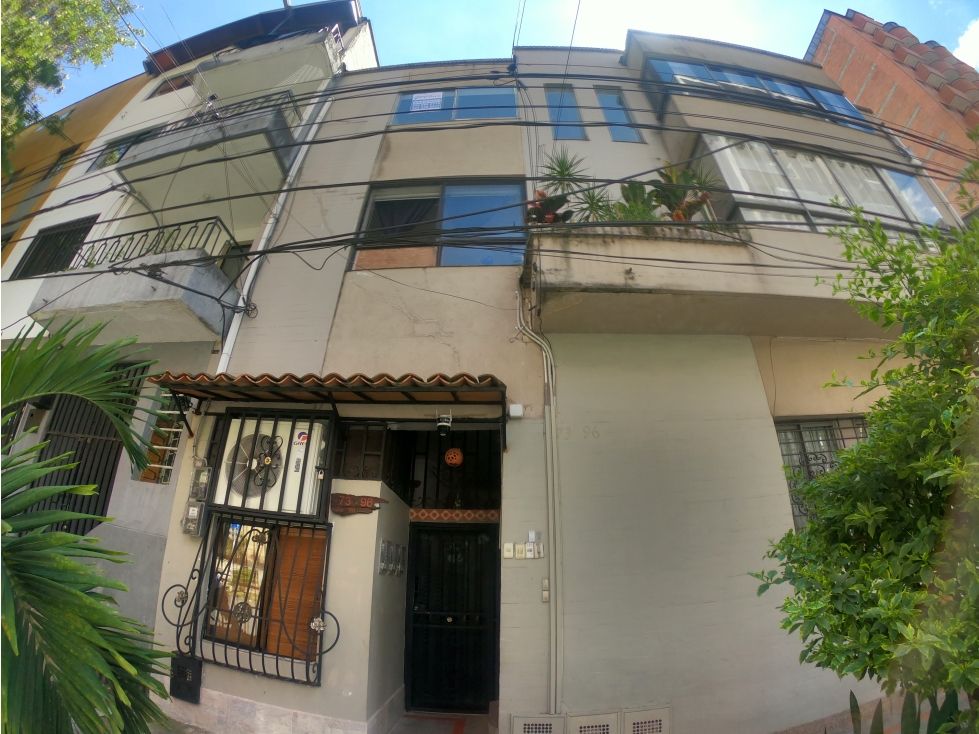 Apartamento en arriendo Antioquia Medellín Lorena 78 m2 Habitaciones 2 Baños 2 Garajes 0 Precio $3000000