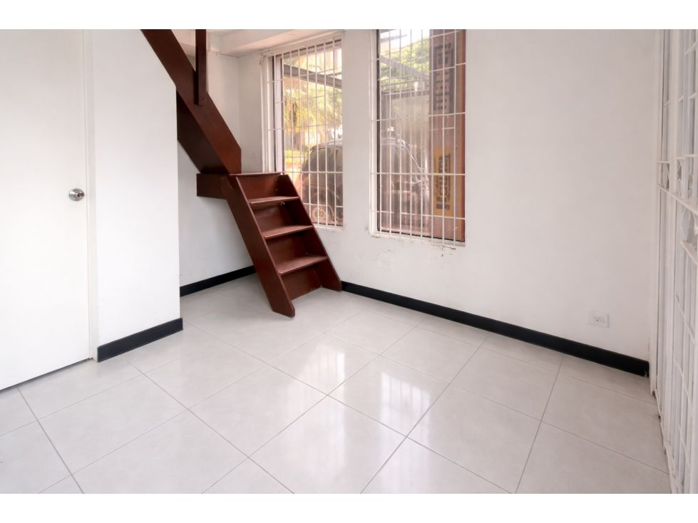 Local en arriendo Antioquia Medellín Villa Carlota 26 m2 Habitaciones 0 Baños 1 Garajes 0 Precio $2500000