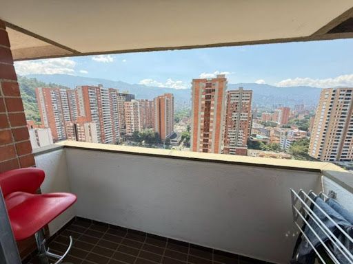 Apartamento en venta Antioquia Medellín Cuarta Brigada 59 m2 Habitaciones 3 Baños 2 Garajes 1 Precio $520000000
