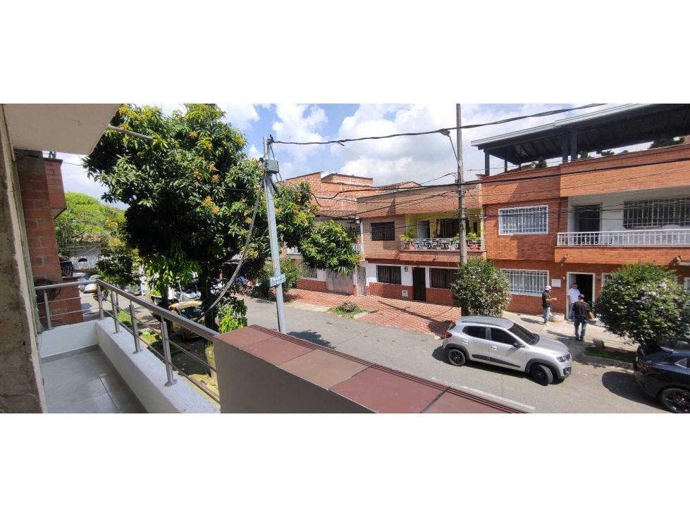 Casa en arriendo Antioquia Envigado La Magnolia 130 m2 Habitaciones 3 Baños 2 Garajes 0 Precio $3300000