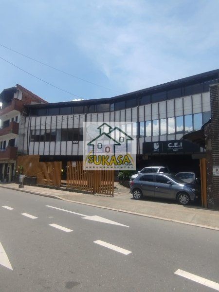 Local en arriendo Antioquia Itagüí Villa Paula 423 m2 Habitaciones 0 Baños 3 Garajes 0 Precio $8500000