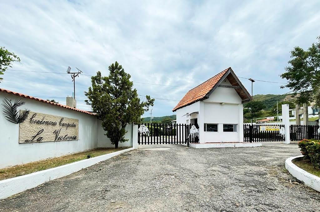 Casa Campestre en venta Cundinamarca Ricaurte Las Palmas 122 m2 Habitaciones 3 Baños 3 Garajes 2 Precio $564000000