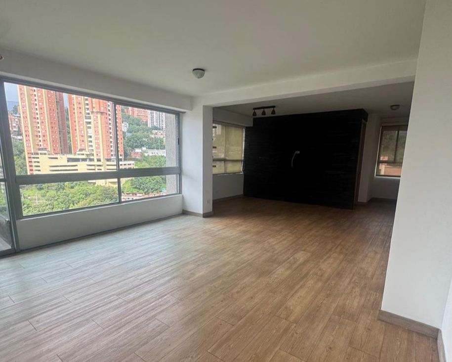 Apartamento en venta Antioquia Medellín San Diego 97 m2 Habitaciones 2 Baños 2 Garajes 2 Precio $900000000