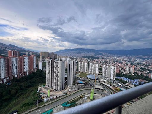 Apartamento en venta Antioquia Medellín Juan Xxiii La Quiebra 54 m2 Habitaciones 2 Baños 2 Garajes 0 Precio $380000000