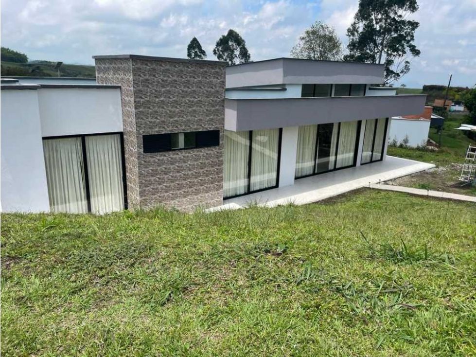 Casa Campestre en venta Risaralda Pereira Cd Villa De Leyva I 247 m2 Habitaciones 4 Baños 6 Garajes 2 Precio $1300000000