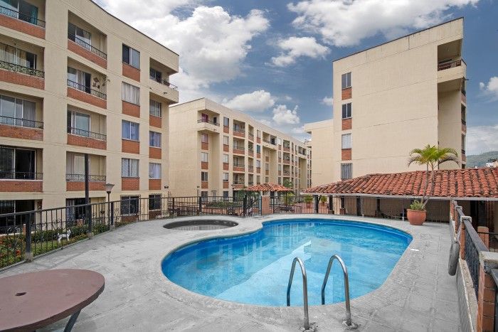 Apartamento en venta Valle Del Cauca Cali El Lido 64 m2 Habitaciones 3 Baños 2 Garajes 1 Precio $260000000