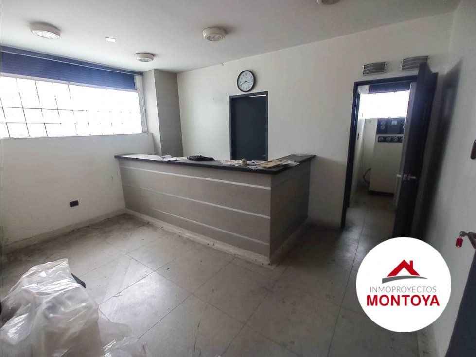 Local en venta Risaralda Pereira Sector Galeria Central 95 m2 Habitaciones 0 Baños 0 Garajes 0 Precio $440000000