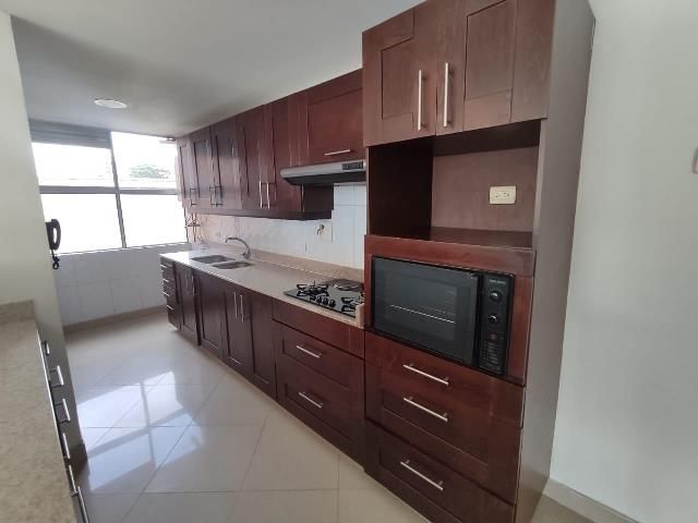 Apartamento en arriendo Antioquia Envigado La Mesa 148 m2 Habitaciones 3 Baños 3 Garajes 2 Precio $5400000