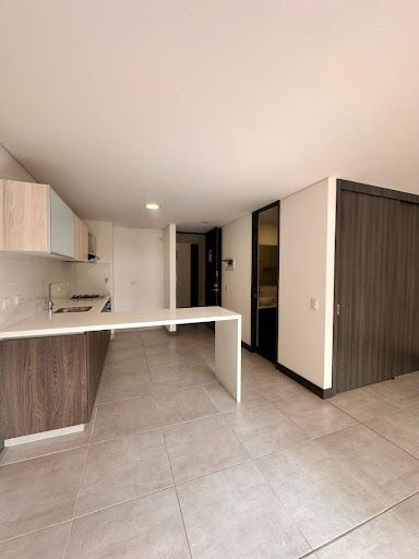 Apartaestudio en arriendo Antioquia Medellín Castropol 46 m2 Habitaciones 1 Baños 1 Garajes 1 Precio $2800000
