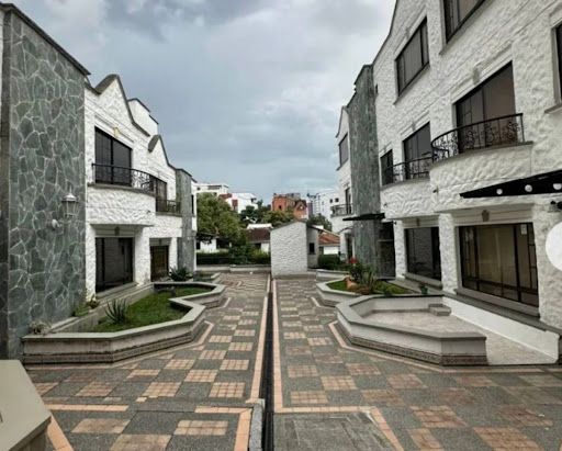 Casa en venta Risaralda Pereira Br Pinares De San Martin 225 m2 Habitaciones 4 Baños 4 Garajes 2 Precio $1150000000