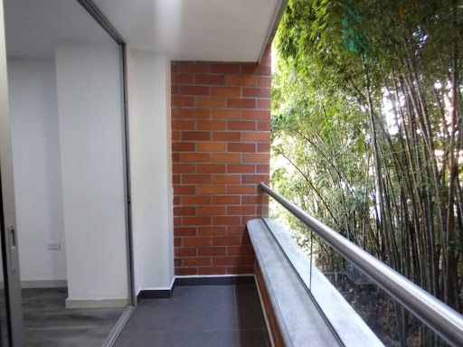 Apartamento en arriendo Antioquia Sabaneta Tres Esquinas 75 m2 Habitaciones 3 Baños 2 Garajes 0 Precio $2300000