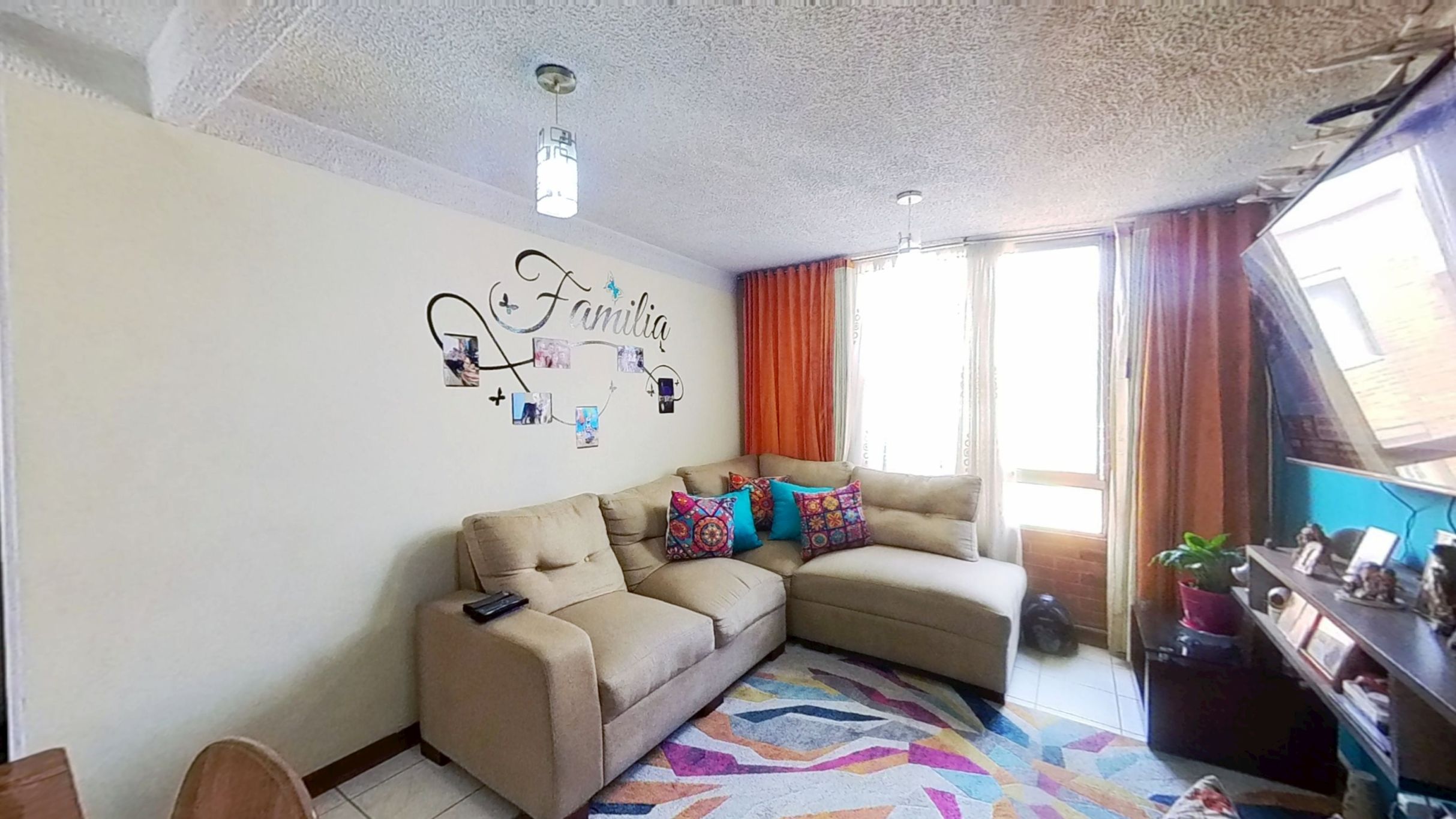 Inmuebles en Remate Apartamento en venta Cundinamarca Bogotá Valparaiso 40 m2 Habitaciones 2 Baños 1 Garajes 0 Precio $215000000