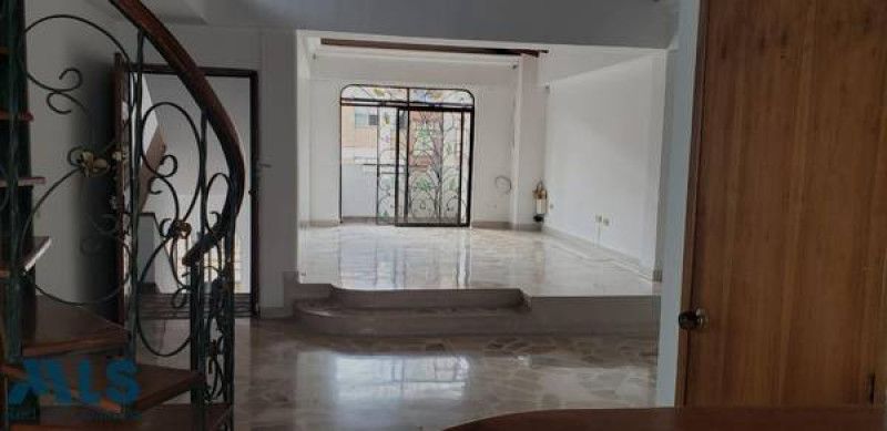 Apartamento en venta Antioquia Medellín Calasanz Parte Alta 177 m2 Habitaciones 4 Baños 4 Garajes 1 Precio $780000000