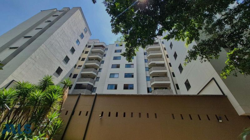 Apartamento en venta Antioquia Medellín Alejandria 137 m2 Habitaciones 3 Baños 3 Garajes 2 Precio $899900000