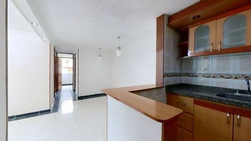 Inmuebles en Remate Apartamento en venta Cundinamarca Bogotá Guiparma 51 m2 Habitaciones 3 Baños 1 Garajes 0 Precio $192000000