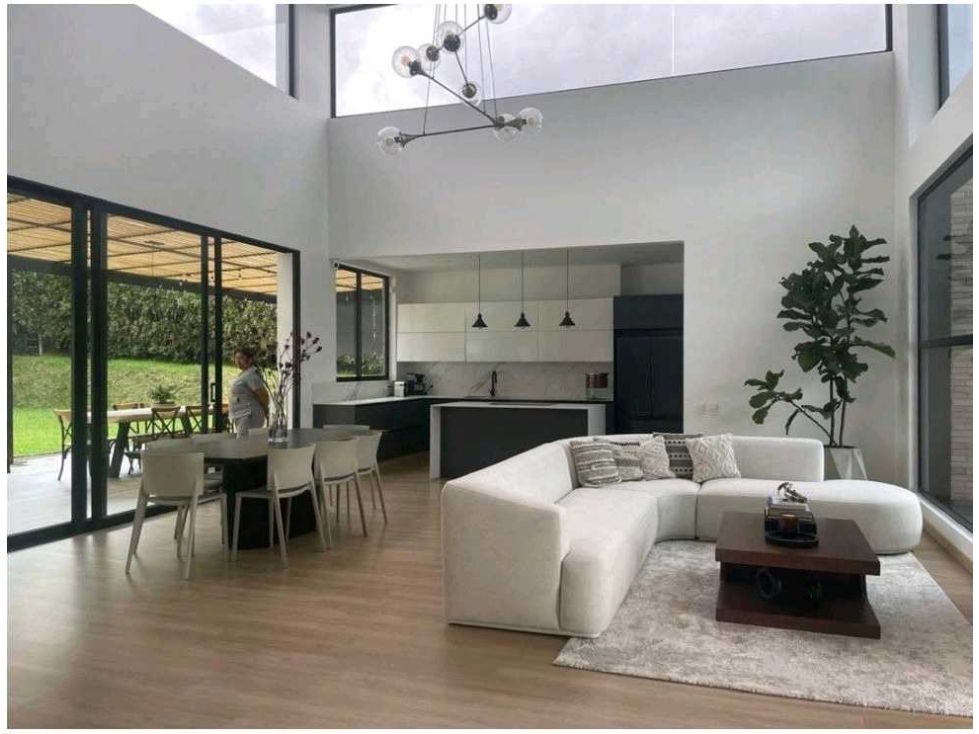 Casa Campestre en venta Antioquia Envigado El Chocho 450 m2 Habitaciones 5 Baños 6 Garajes 4 Precio $4950000000