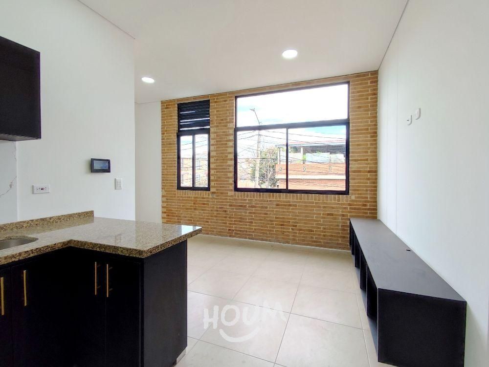Apartamento en arriendo Cundinamarca Bogotá Colón 70 m2 Habitaciones 3 Baños 2 Garajes 0 Precio $2505000