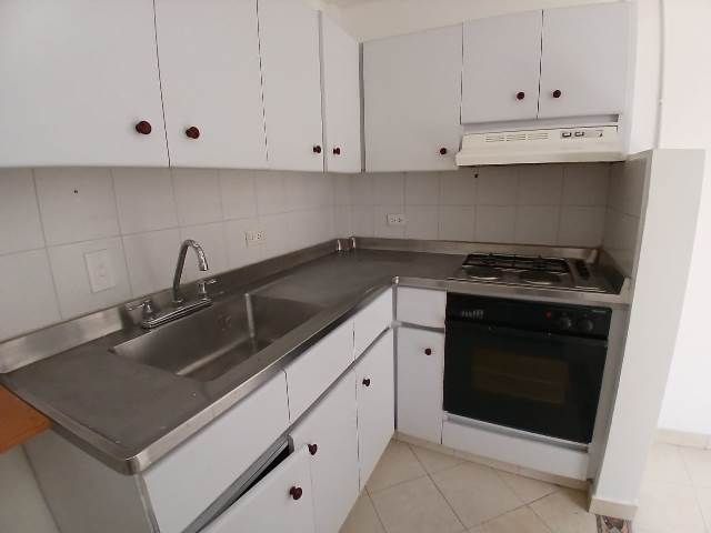 Casa en venta Antioquia Medellín Calle Nueva 102 m2 Habitaciones 3 Baños 3 Garajes 2 Precio $630000000