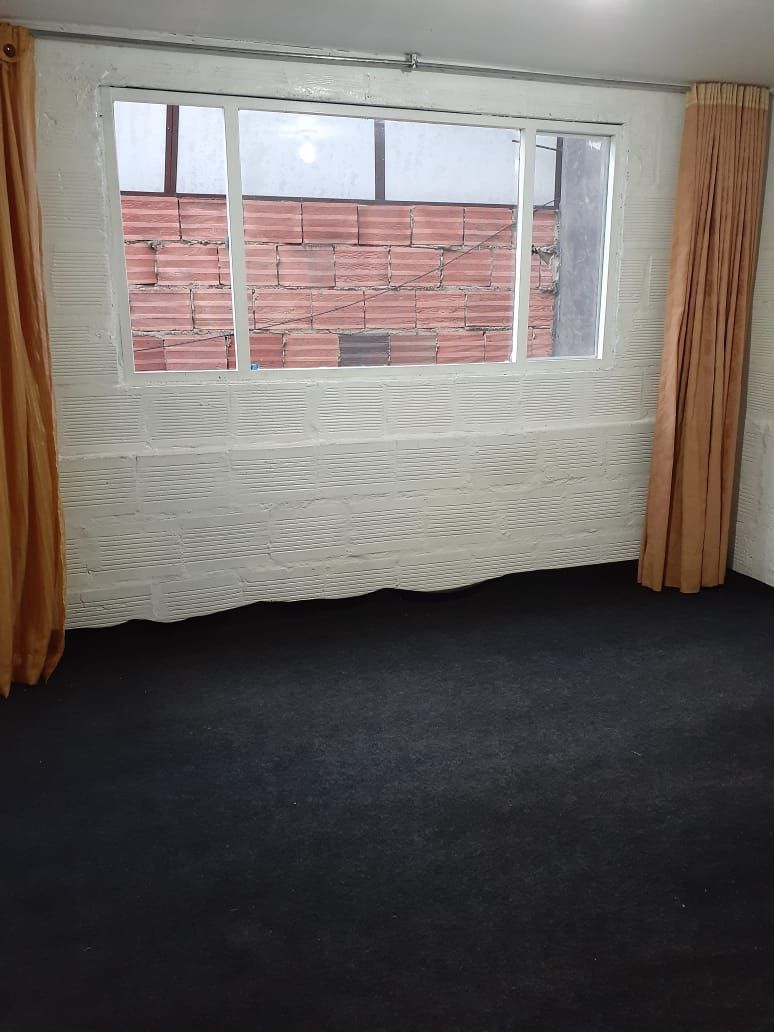 Apartamento en arriendo Cundinamarca Bogotá Ub Bengala 12 m2 Habitaciones 1 Baños 1 Garajes 0 Precio $390000