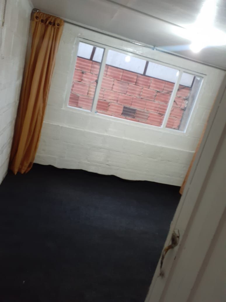 Apartamento en arriendo Cundinamarca Bogotá Ub Bengala 13 m2 Habitaciones 1 Baños 1 Garajes 0 Precio $390000