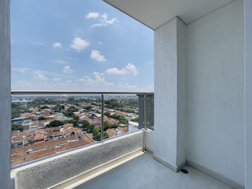 Apartamento en venta Valle Del Cauca Cali Urbanización La Flora 73 m2 Habitaciones 2 Baños 2 Garajes 1 Precio $567205060