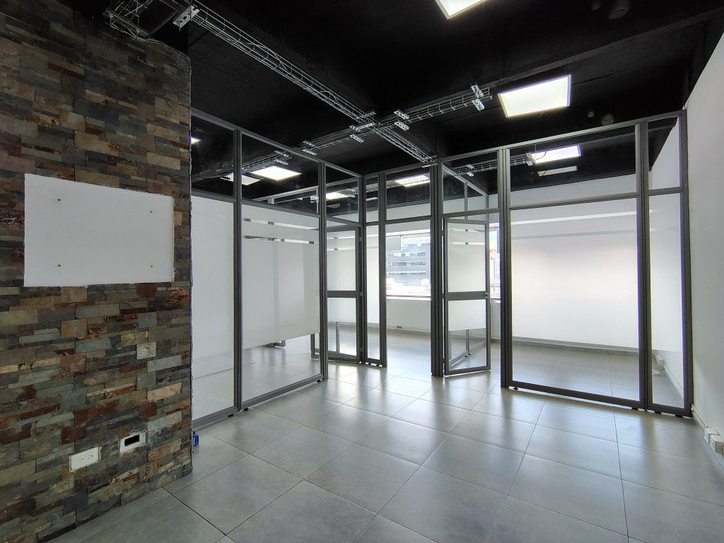 Oficina en arriendo Cundinamarca Bogotá Chicó Norte 47 m2 Habitaciones 0 Baños 1 Garajes 2 Precio $3890700