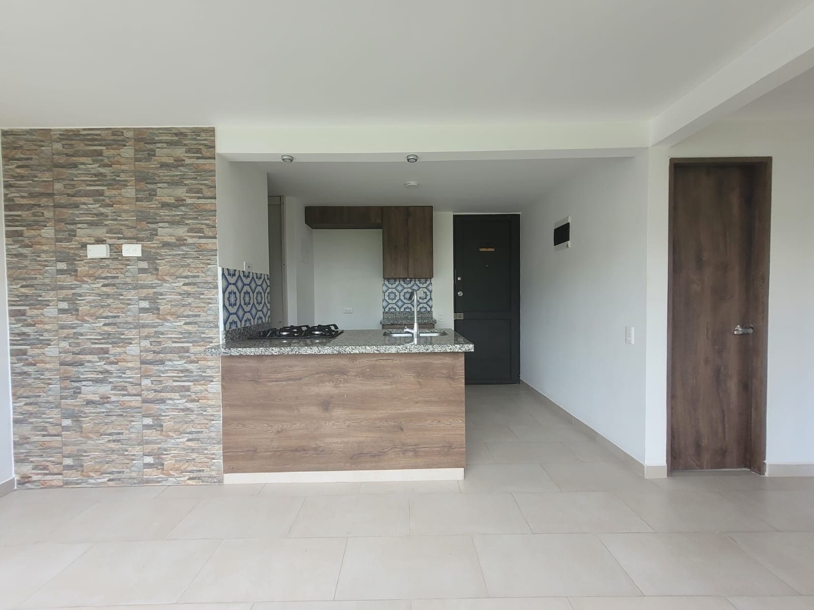 Apartamento en venta Antioquia Rionegro El Porvenir 49 m2 Habitaciones 2 Baños 2 Garajes 1 Precio $250000000