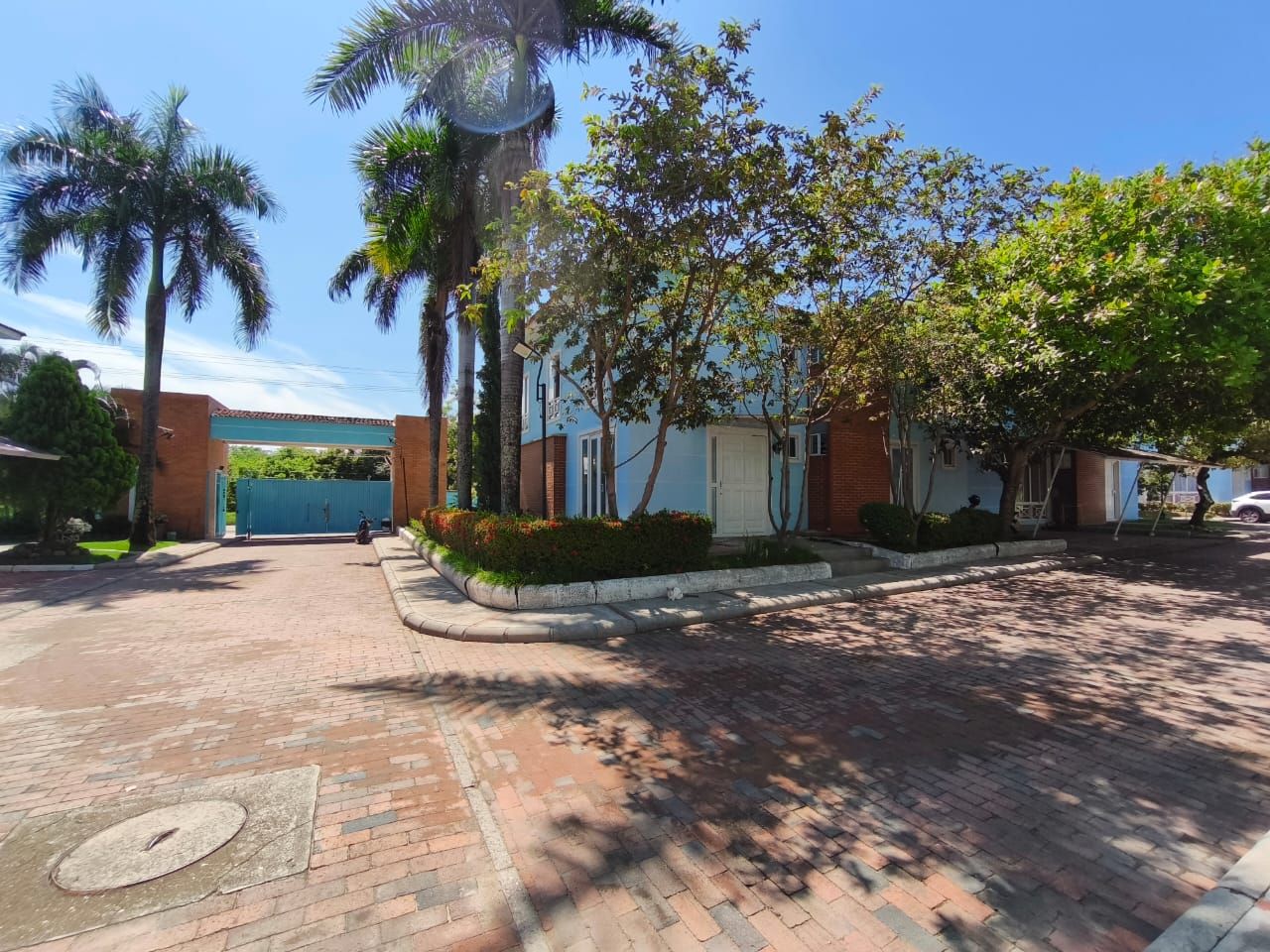 Casa en venta Huila Neiva Condominio Campestre Llanos De Vimianzo 165 m2 Habitaciones 3 Baños 3 Garajes 1 Precio $430000000