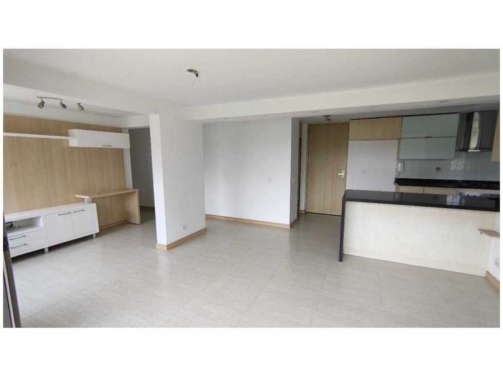 Apartamento en venta Antioquia Medellín Loma De Los Bernal 96 m2 Habitaciones 3 Baños 2 Garajes 1 Precio $840000000